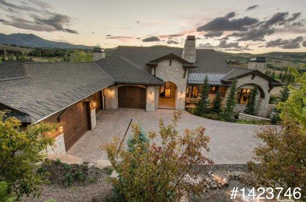 Van Duyn Astor Veiai and Li (VAVL) Utah Real Estate Team 801.278.7000 of Signature Real Estate Utah