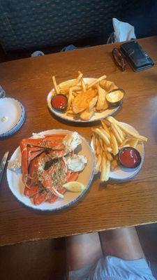 The snow crab meal and the clowder with fries