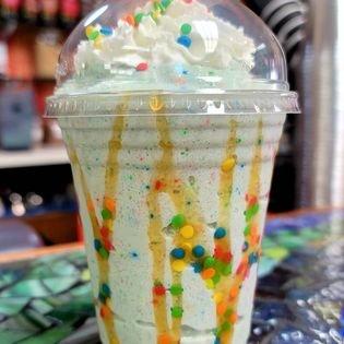 Birthday cake frappe