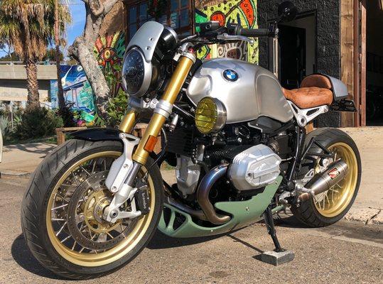 BMW R nineT