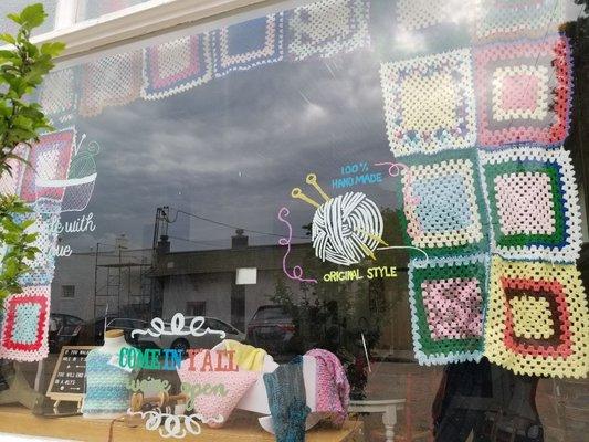 Another view of the right window display at the new yarniverse location.