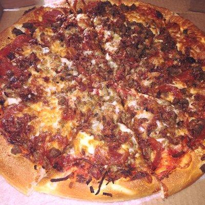 Meat Lovers: Pepperoni, Hamburg, Bacon and Sausage