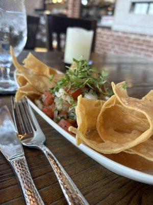 Shrimp ceviche with chips