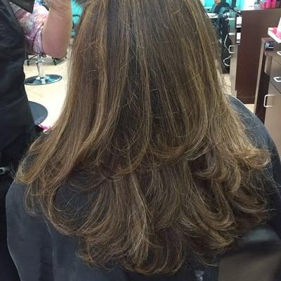 Color, highlights and blowdry