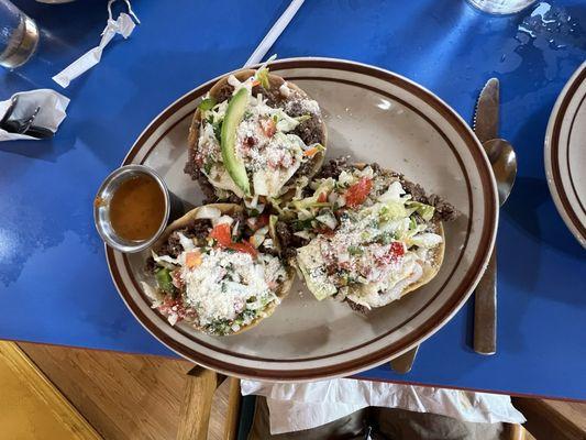 Beef tostadas