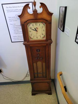 1931 Grandfather Clock Radio