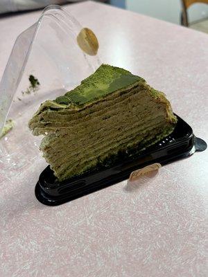 matcha crepe cake