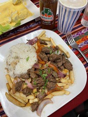 Lomo Saltado : Peruvian Sautéed "Lomo" Steak