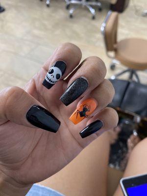 Halloween Nails 2020, Left Hand. Everything was free handed.