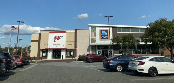 Aldi, KoP storefront