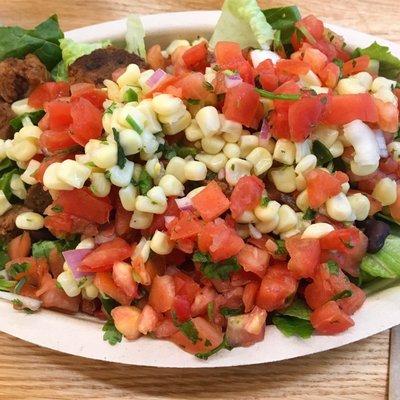 Chipotle salad with steak and veggies