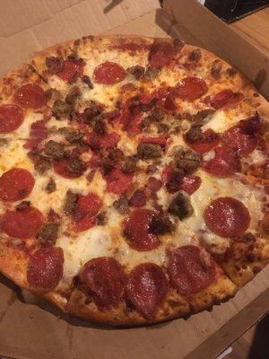 Brooklyn crust red sauce with pepperoni, bacon and Italian sausage.