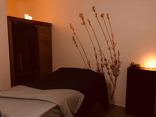 Desert Lavender Treatment Room