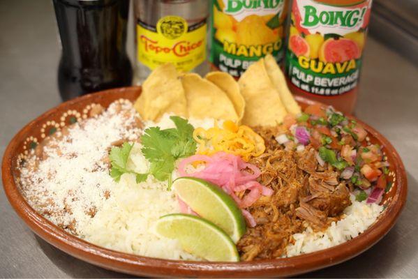 Cochinita pibil platter