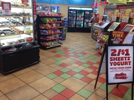 This is the inside of the Sheetz in New Holland, PA