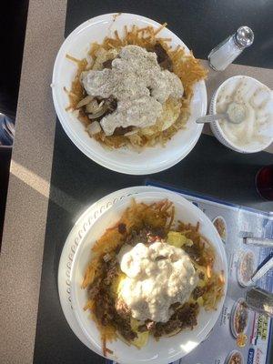 Sausage egg n cheese hash brown with gravy