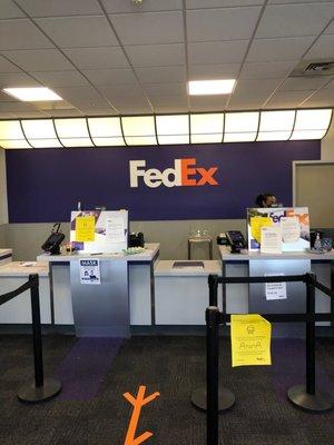 FedEx Ship Center