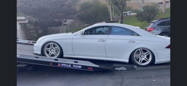 Super clean load of my cls55 AMG with drained air suspension sitting 2-3" off ground.