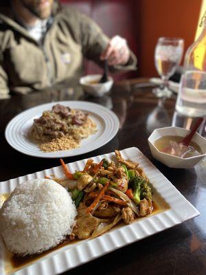 Chicken Cashew Lunch pork Pad Thai Lunch