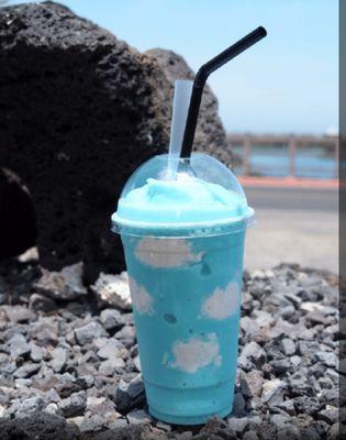 Cloud(blue curacao) smoothie