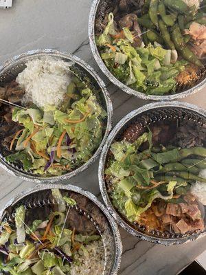 Protein Bowl with salad, rice, edamame & spicy poke