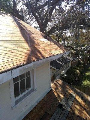 Roof down to the decking in Jacksonville, FL