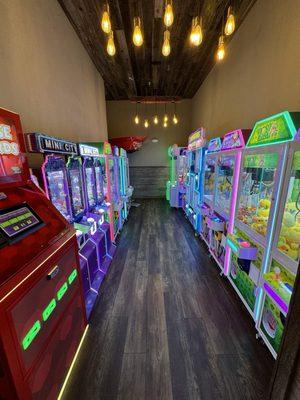 Claw arcade