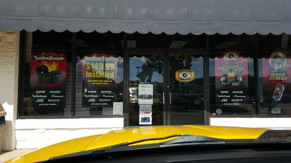 Front of Rage'n Car Audio