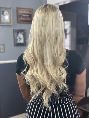 20 inch tape in custom extensions with babylights and a shadow root