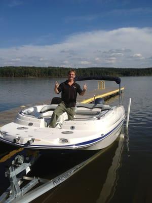 David prepping boat for test drive