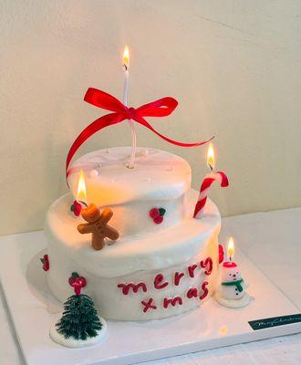 Winter wonderland mini 2 tier cake