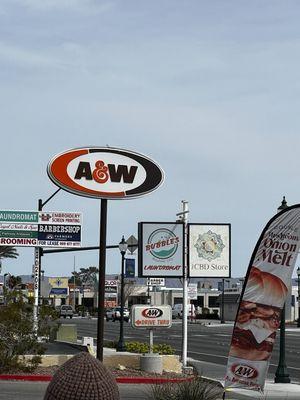 Signage off the main road into Boulder City