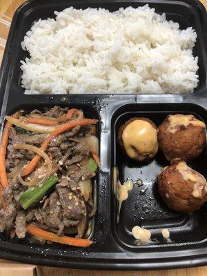 Beef bulgogi dosirak box with chicken/veggie tempura $16. Choice of soup or kimchi