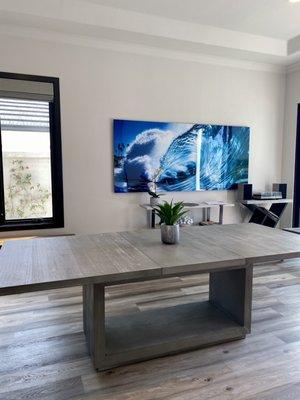 Dining room table with extension leaf