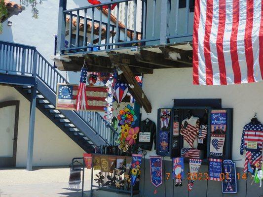 When in Seaport Village is stop by and get a flag and to show it at your home. Alamo one of the Best Stores.