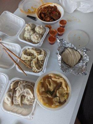 Beef momo, chicken momo, veggie momo, chili beef, thenthuk