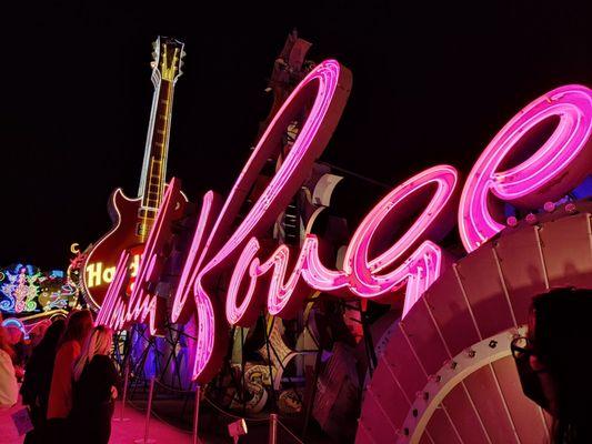 Moulin Rouge was designed by a woman... It's her handwriting