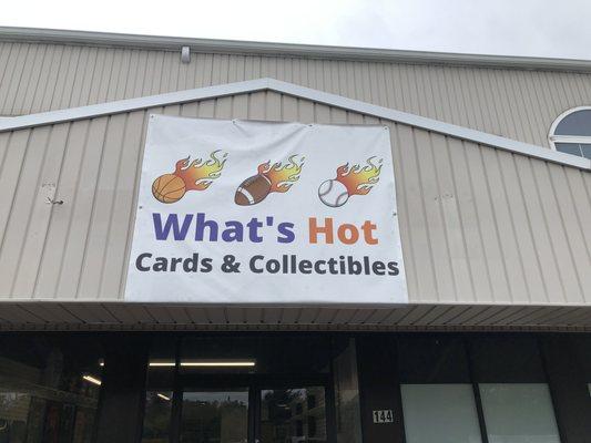 What's Hot Cards & Collectibles