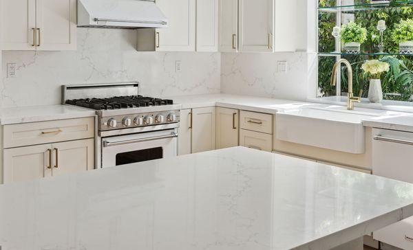 Kemper kitchen with Vadara Sand Weaver Quartz Counters