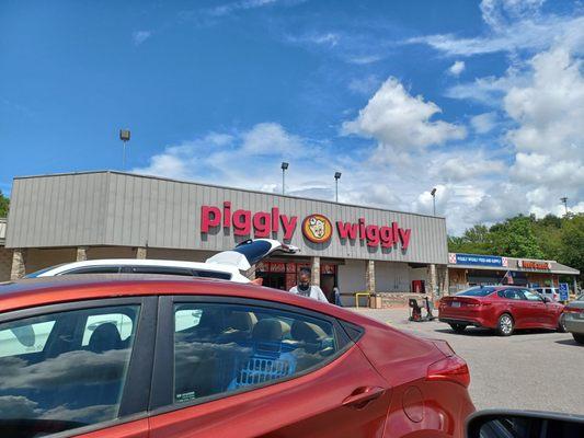 Piggly Wiggly