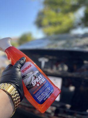 Sonax Sealer 
To protect the paint  and give a gloss finish