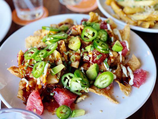 Poke Nachos - super good