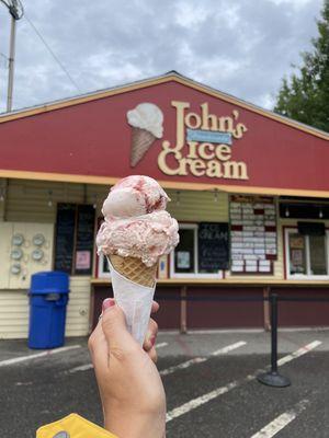 John's Ice Cream Factory