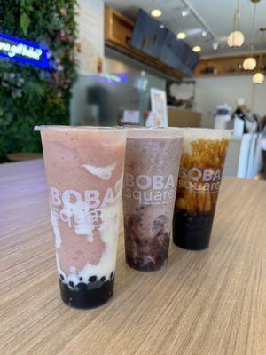 White peach cloud (seasonal), red bean twist, black sugar milk