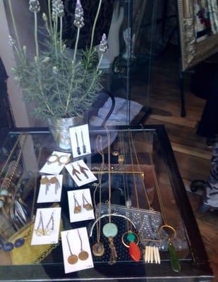 Accessories at Boulevard de Magenta