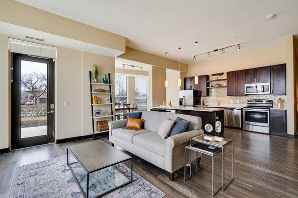 Stunning Apartment Home at One Southdale Place