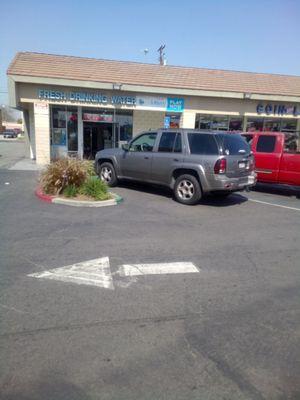 This is the parking spot the one with the Chevrolet trailblazer