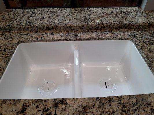 Reglazed sink.