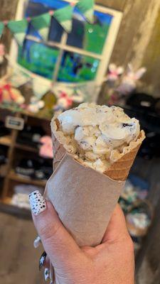 Cookies and cream ice cream in a waffle cone. My nails match the ice cream. How can you deny that!