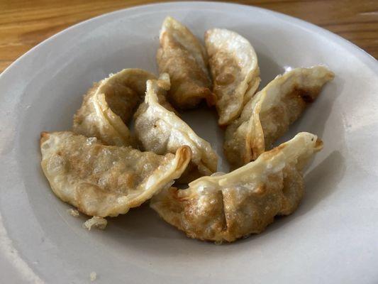 Pan fried Gyoza dumpling